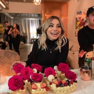 Meet your Posher, Kristin